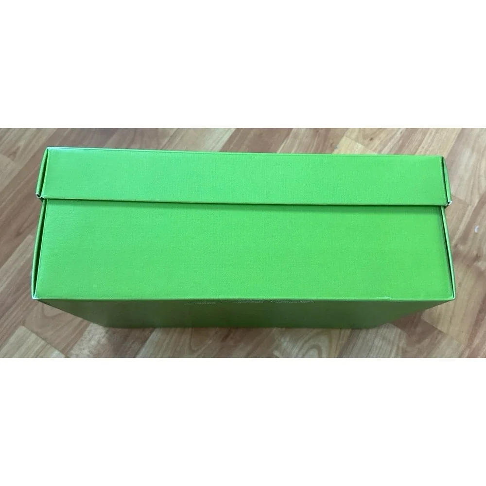 Tory‎ Burch empty shoe box